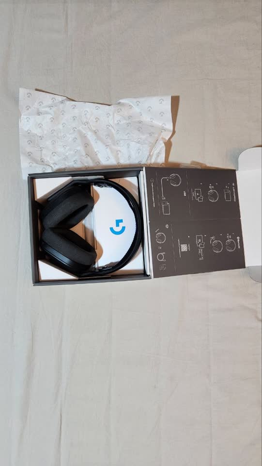 Продам наушники Logitech G522