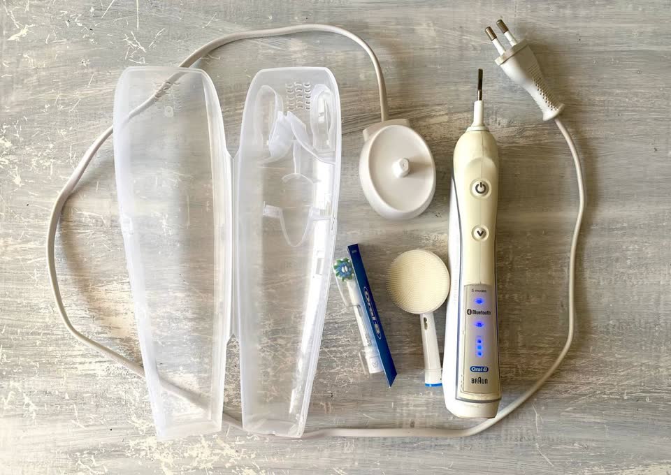 Električna četkica za zube Triumph Professional Care Oral-b