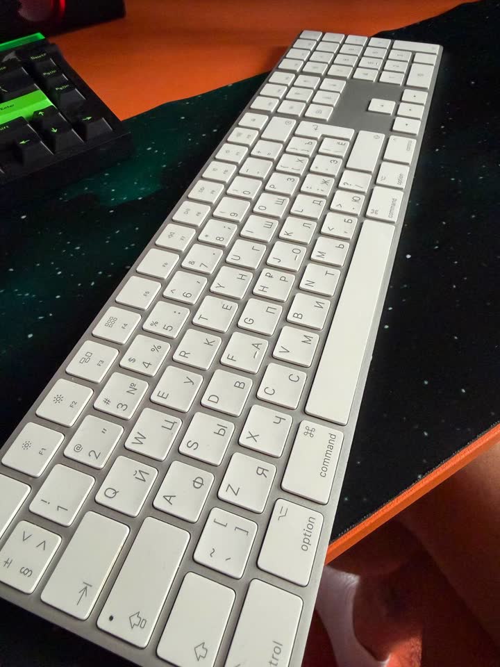 Apple Magic Keyboard with Numeric Keypad