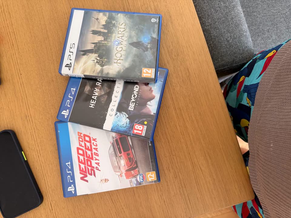 3 igre za PS5/PS4