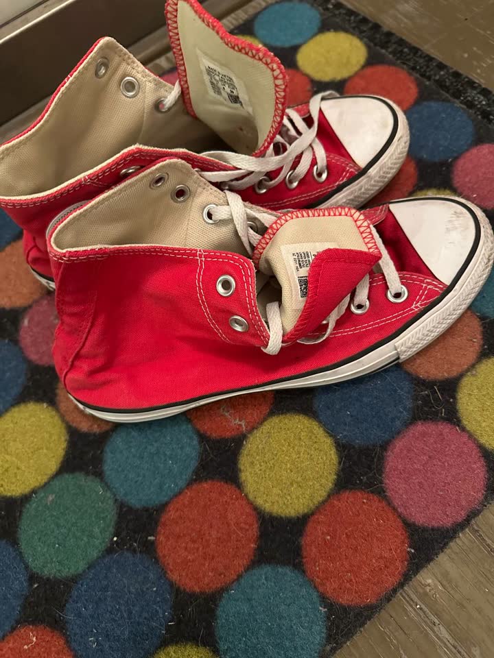 Klasične visoke crvene Converse Chuck Taylor All Star, veličina EU 39