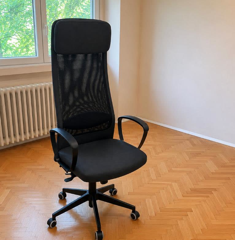 Kancelarijska stolica IKEA MARKUS