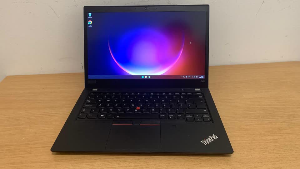 Prodaje se laptop