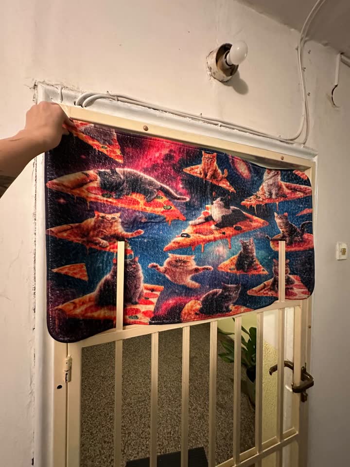 Коврик с котячьим психоделом