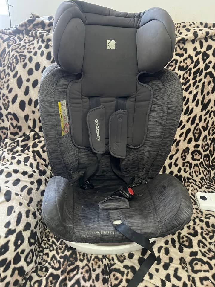 Dečje auto-sedište Kikka