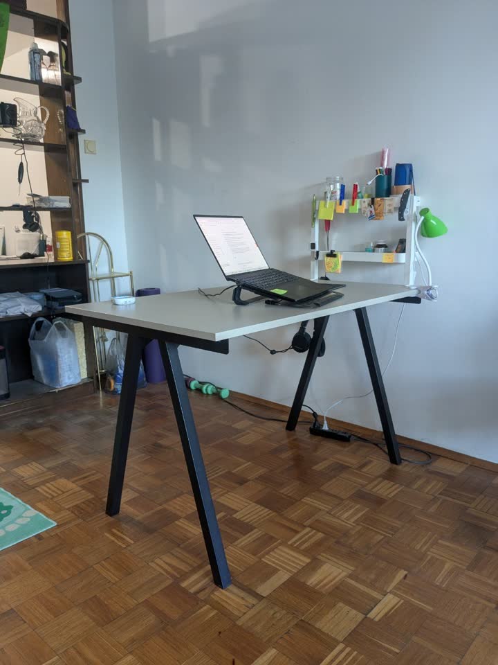 Стол Ikea Trotten 140x80