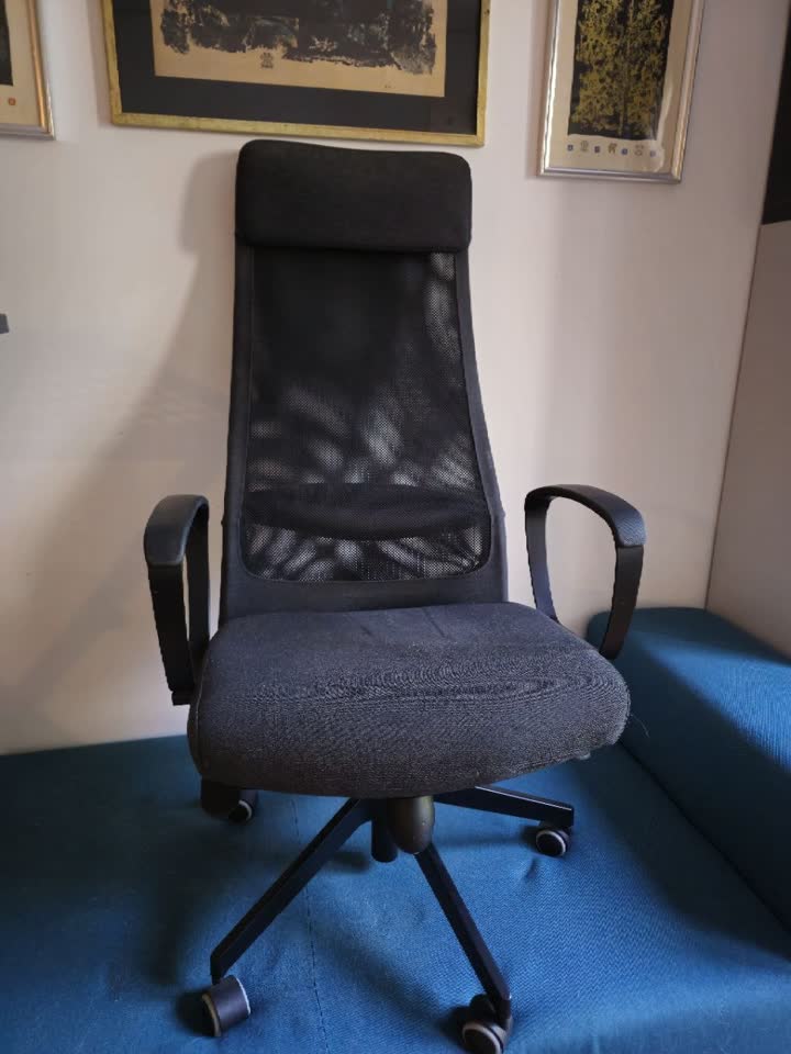 Кресло IKEA Markus 9500 rsd