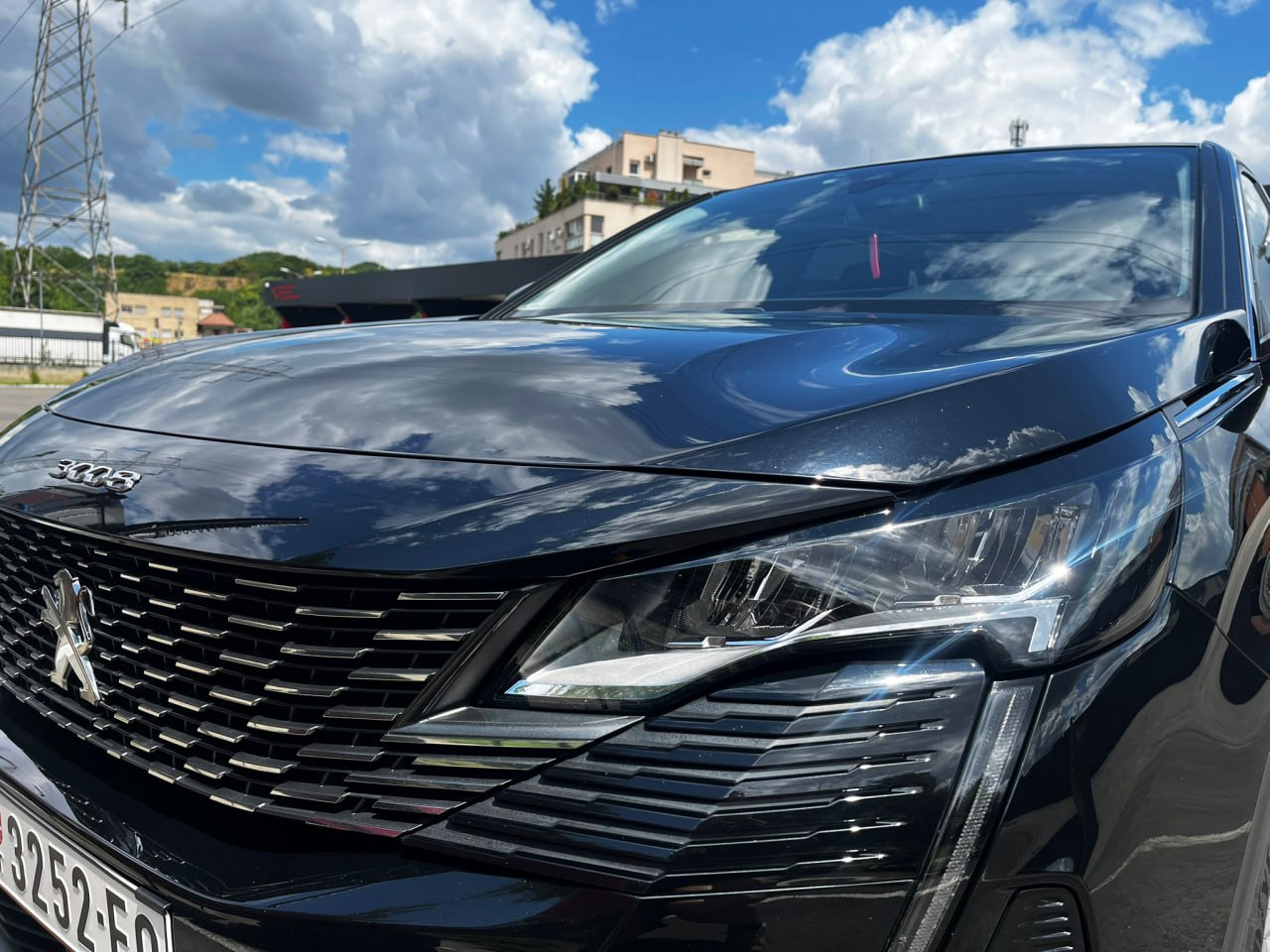 Peugeot 3008 1.2 PureTech EAT8 2021