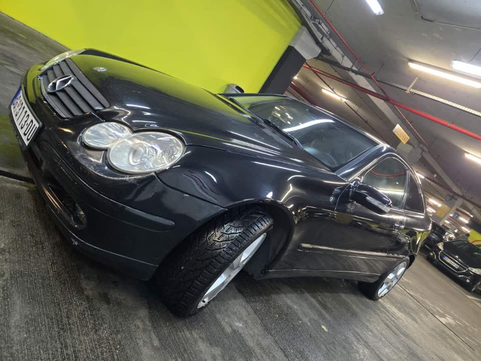 Mercedes-Benz C200 Coupe 2005