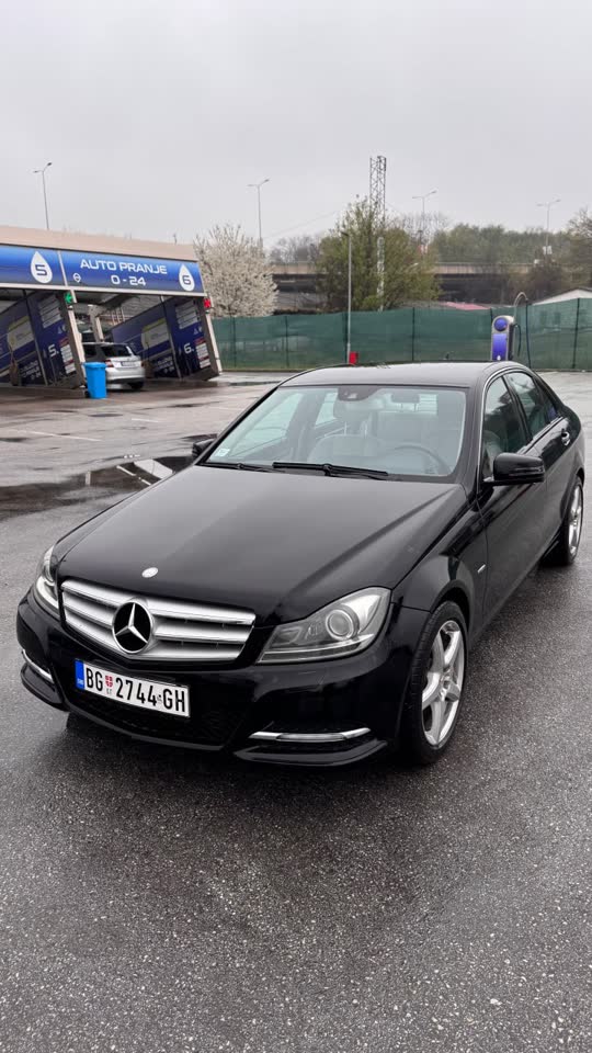Mercedes C200 2.1 CDI 2011