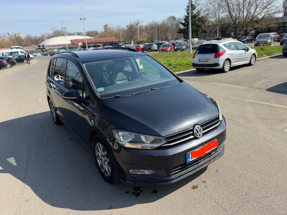 Volkswagen Touran 2016 2.0 TDI