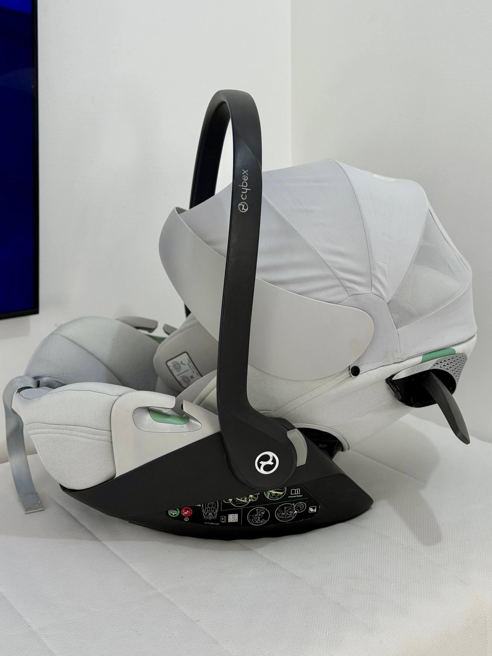 Автолюлька Cybex Cloud T i-Size
