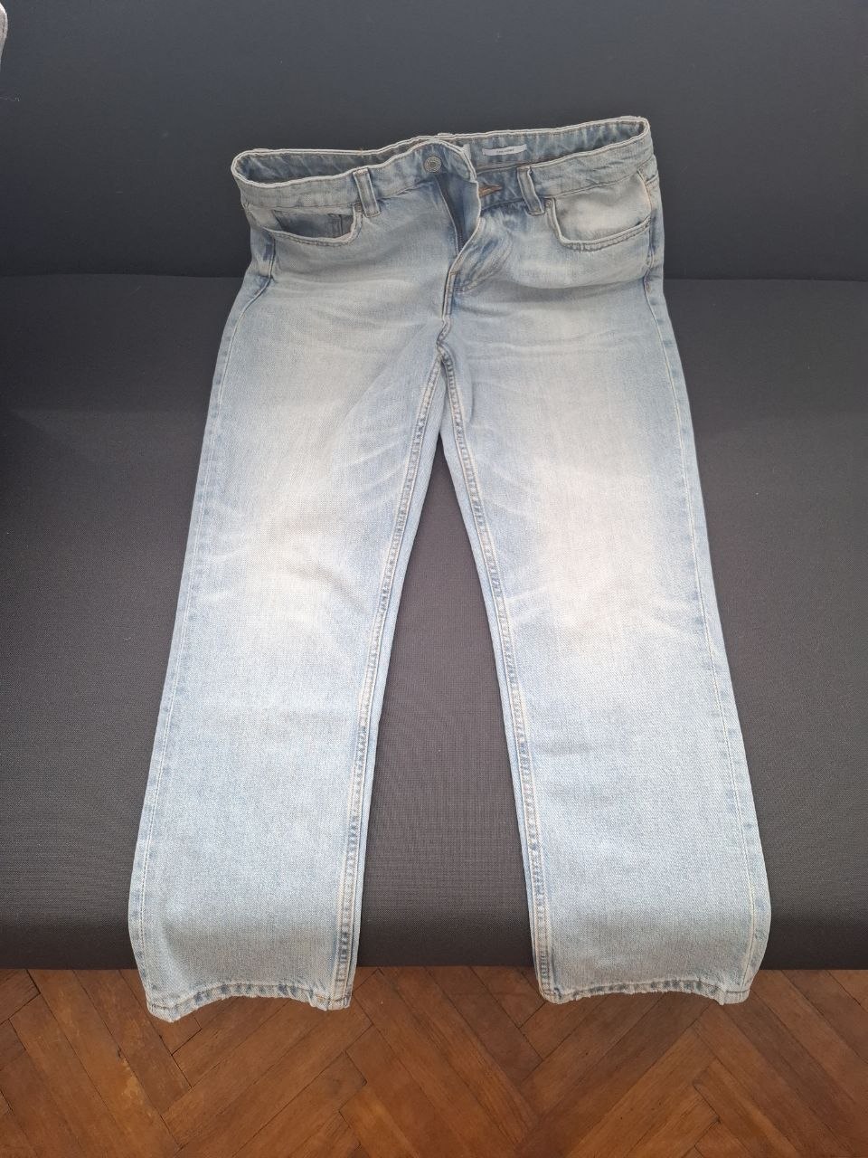 Джинсы Reserved, футболка, брюки H&M, бриджи H&M