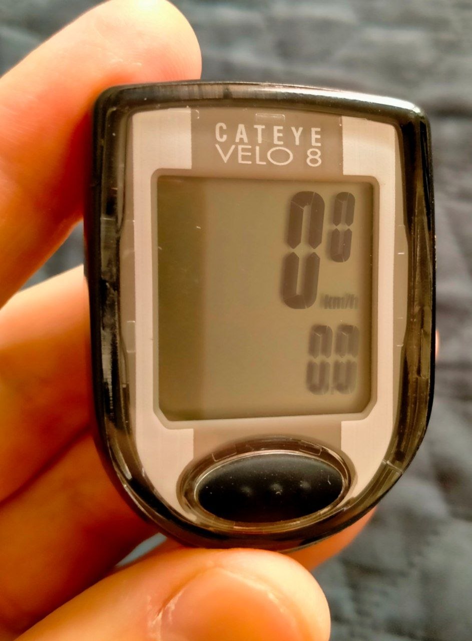 Электронная часть велокомпьютера Cateye Velo 8