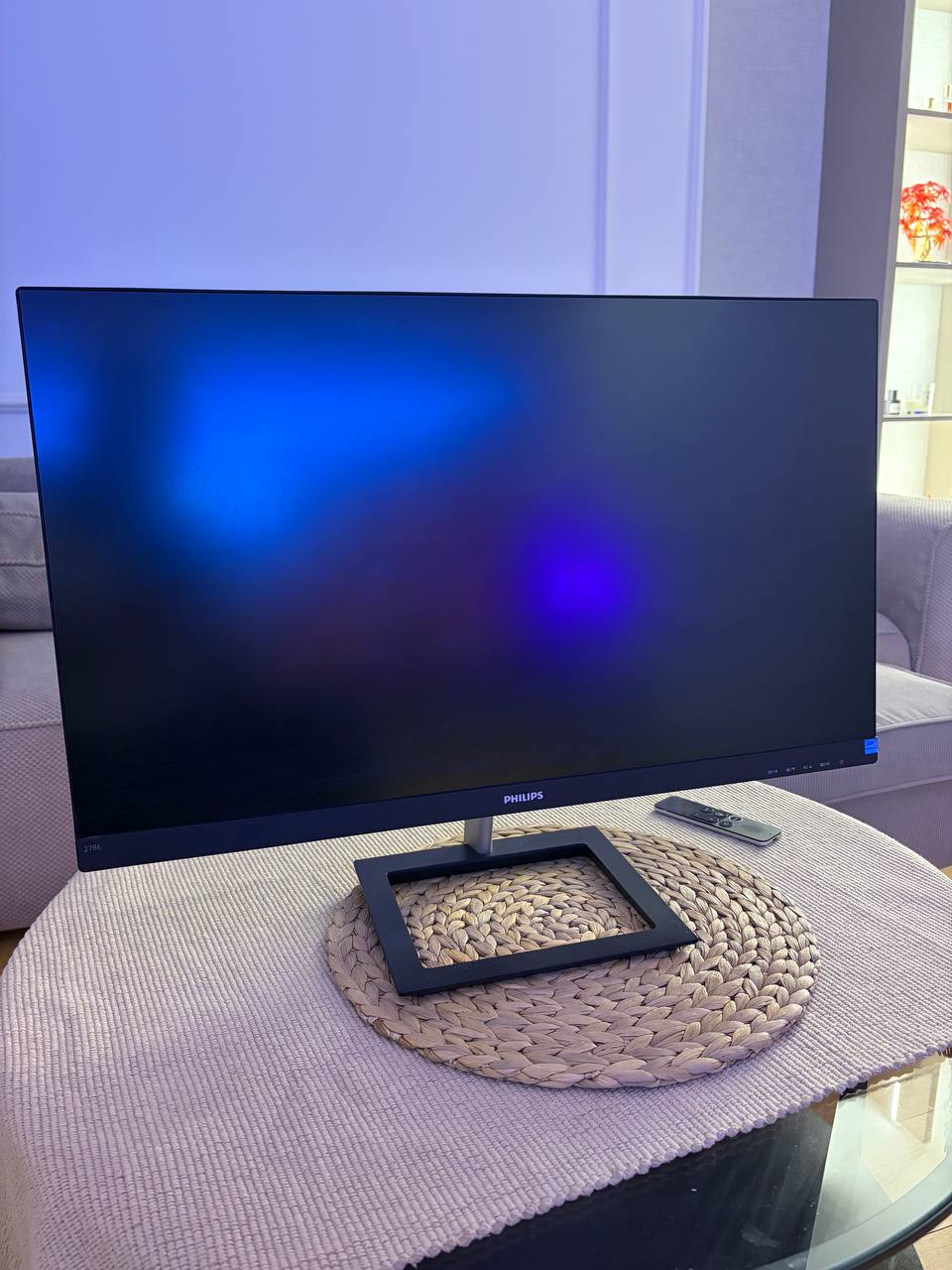Monitor LG 278E1A