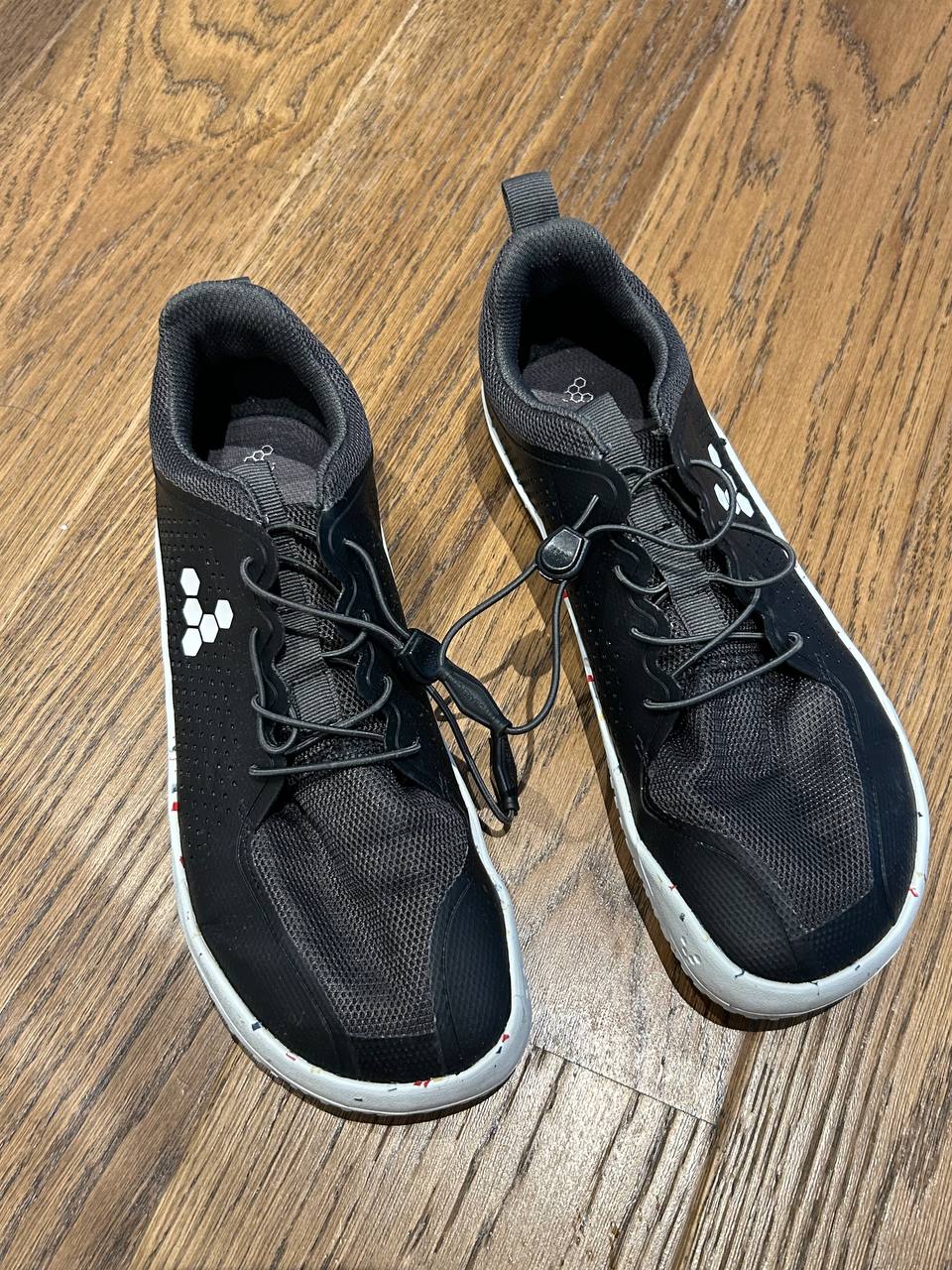 Кроссовки Vivobarefoot