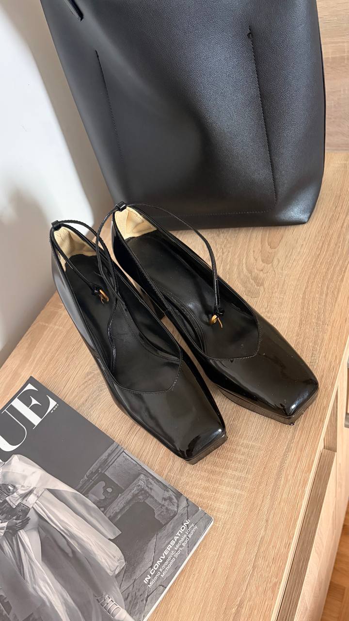 Продам туфли Massimo Dutti 40 размер