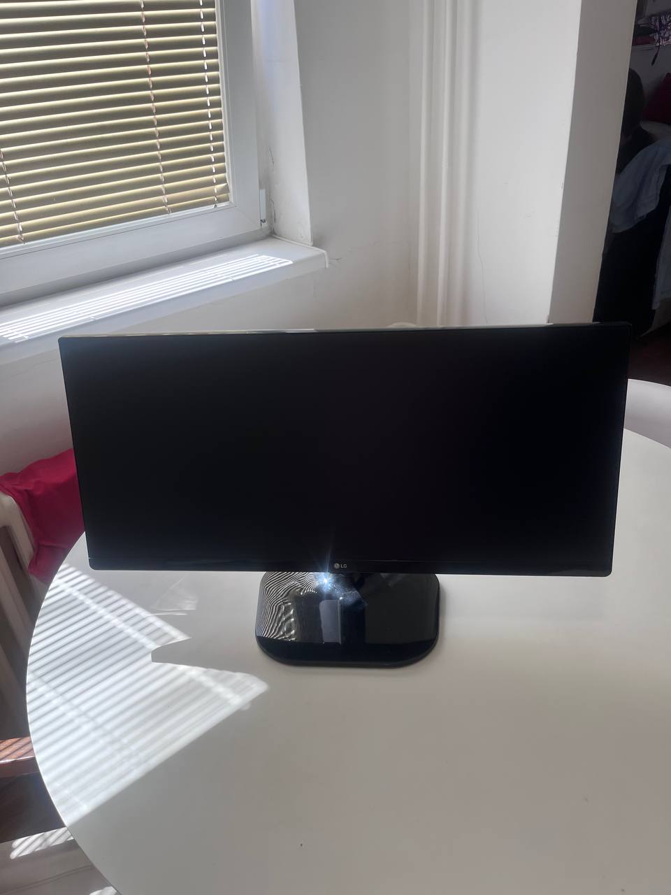 LG 25UM58-P, 25-inčni 21:9 UltraWide 1080p IPS monitor, 2020