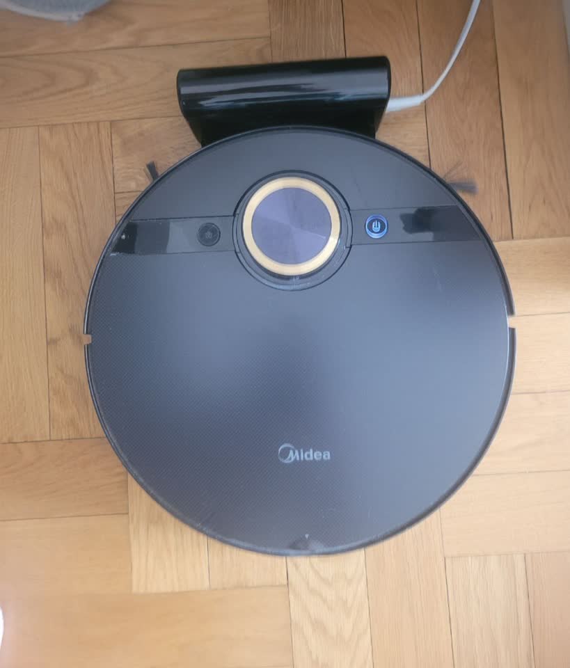 Робот-пылесос MIDEA M7 Pro с функцией мойки и управлением с приложения (с коробкой)