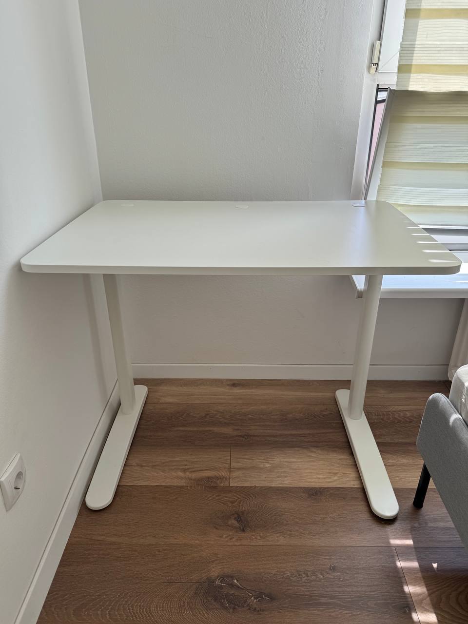 Prodajem sto Ikea Relatera, 90x60