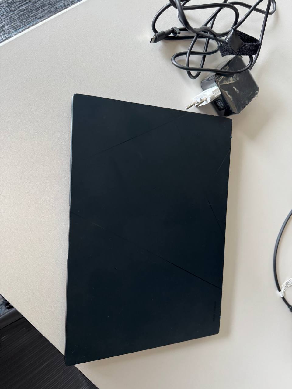 ASUS Zenbook 14 OLED (2025) – Core Ultra 9 / 32 GB / 1 TB SSD