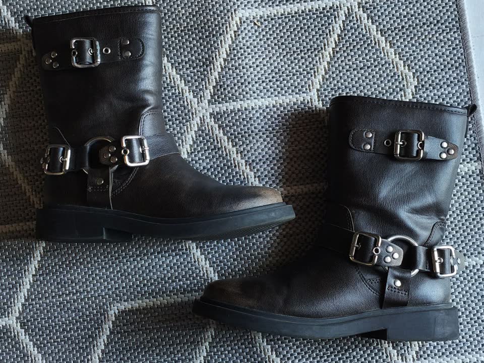 Сапоги Zara, р. 33