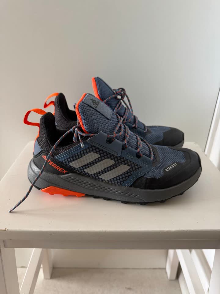 Кроссовки трекинговые Adidas Terrex