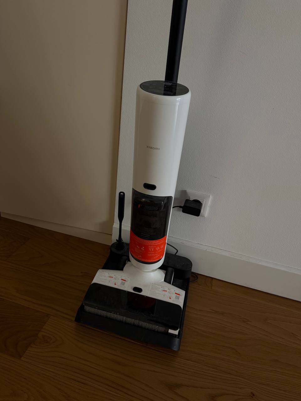 Prodajem usisivač za pranje Xiaomi Truclean W20