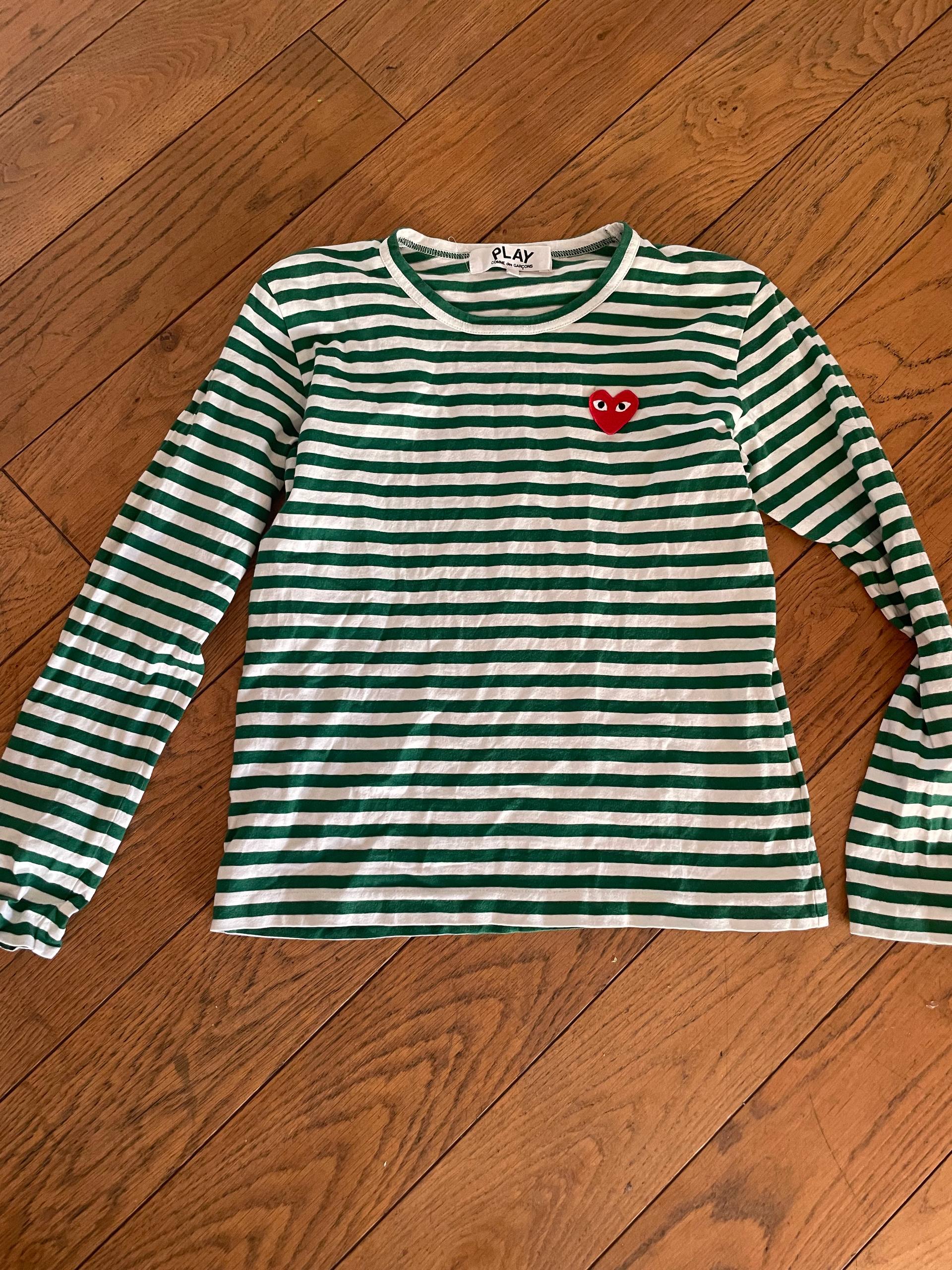Comme des garçons PLAY