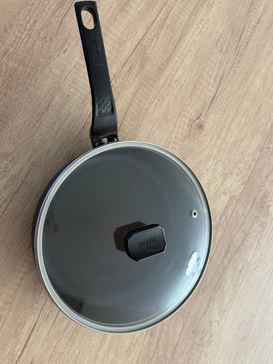 Tefal tiganj, secko za povrće i ogledalo
