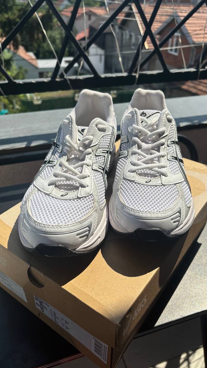 Кроссовки ASICS и Puma