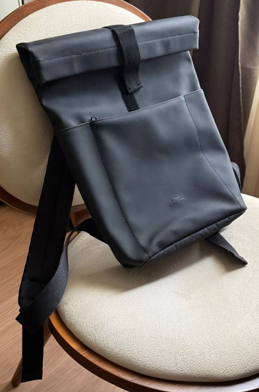 Gradski ranac UCON ACROBATICS Hajo Macro Backpack crne boje