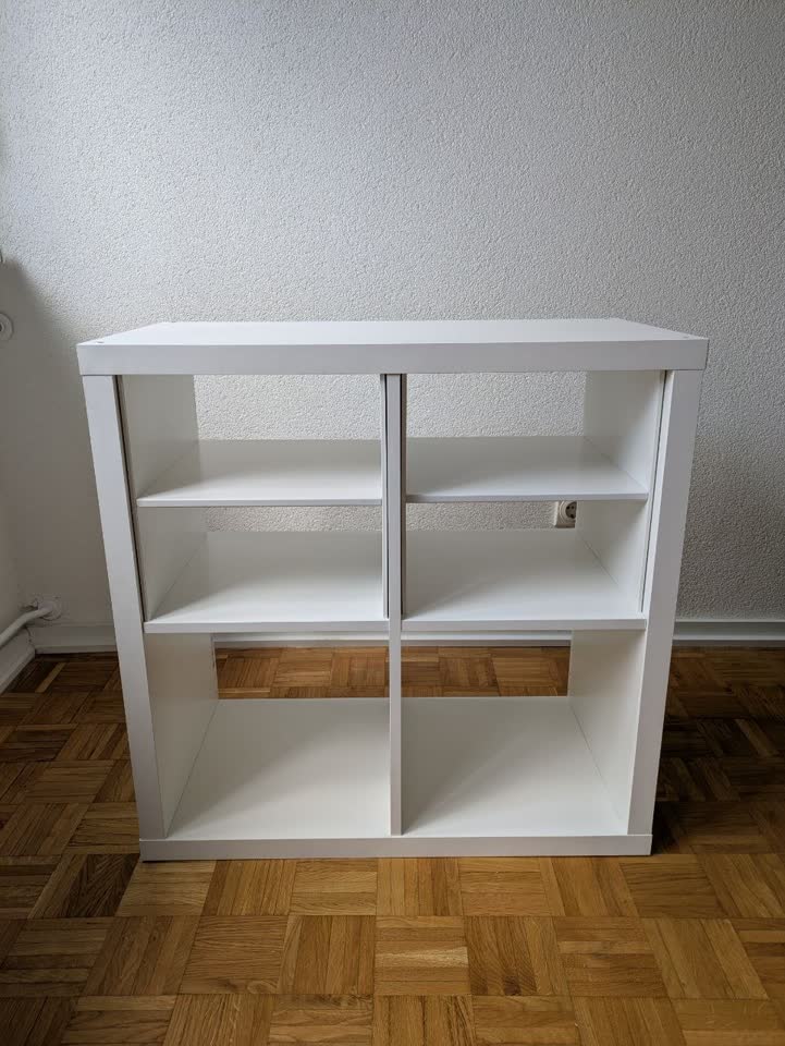 Продаются два стеллажа IKEA KALLAX