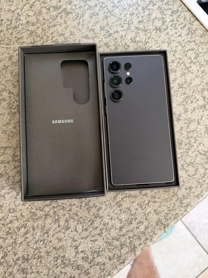 Samsung S25 Ultra 12/256