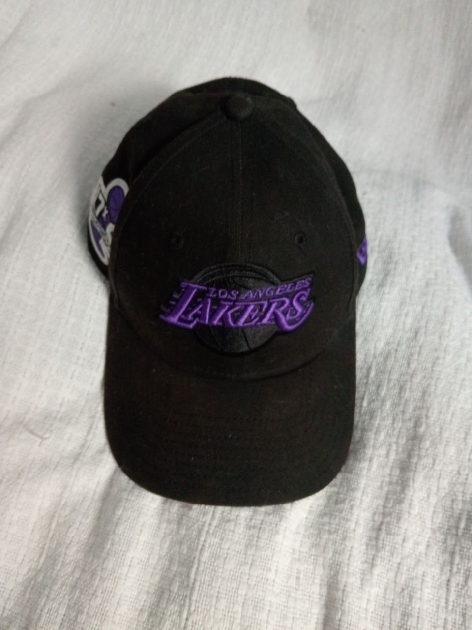 Originalna dečija kapa Los Angeles Lakers
