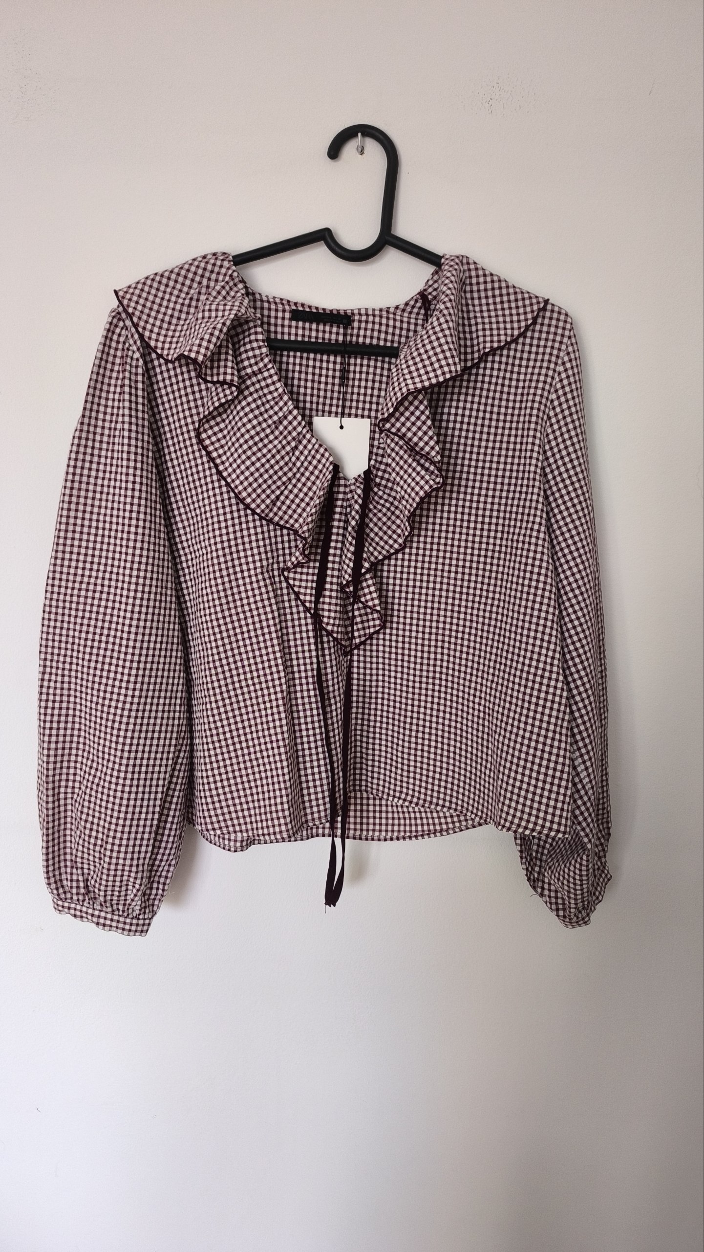 Одежда: Zara, COS и другие вещи