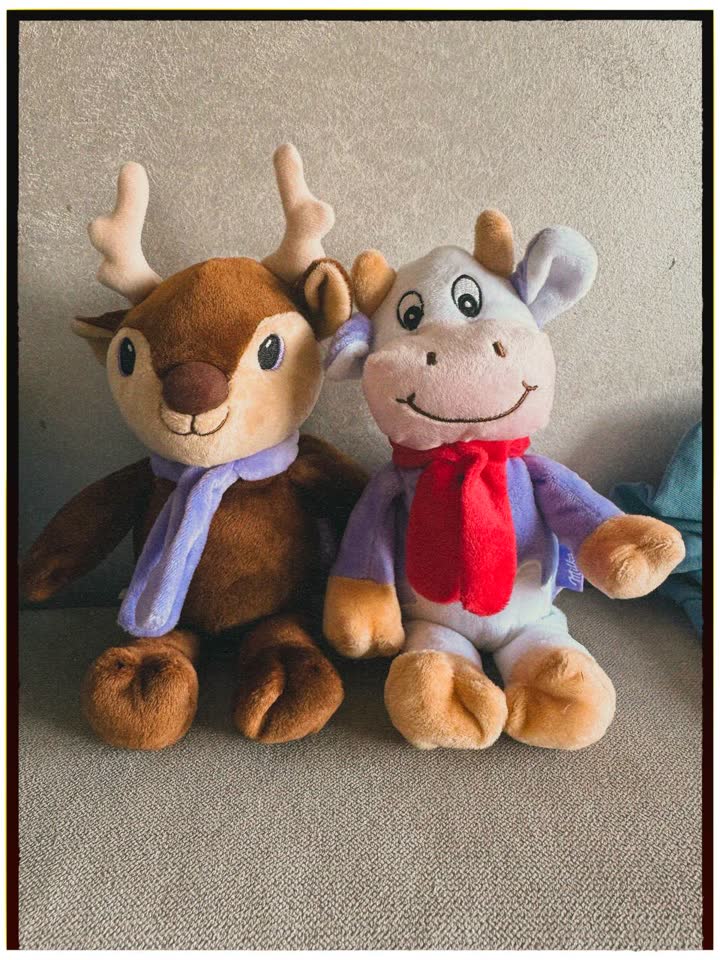 Отдам 2 мягкие игрушки Milka