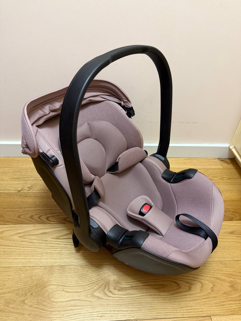 Комплект автокресло Britax Roemer Baby-Safe Pro (0-13 кг) , Dusty Rose (Розовый)