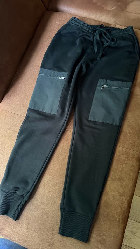 Спортивные штаны Bat Norton и толстовка Zara