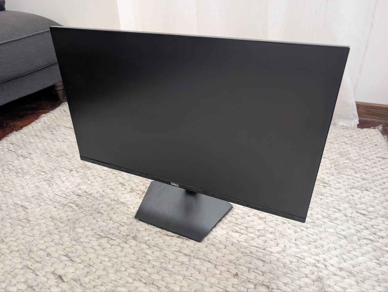 Продаю монитор Dell SE2719HR, 27", IPS, 75HZ.