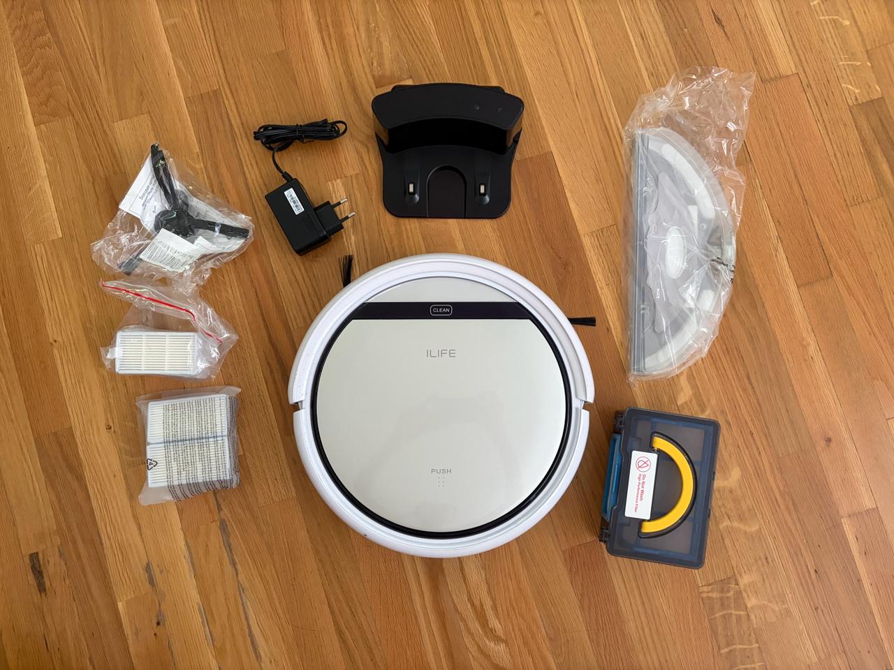 Robotski usisivač iLife v50