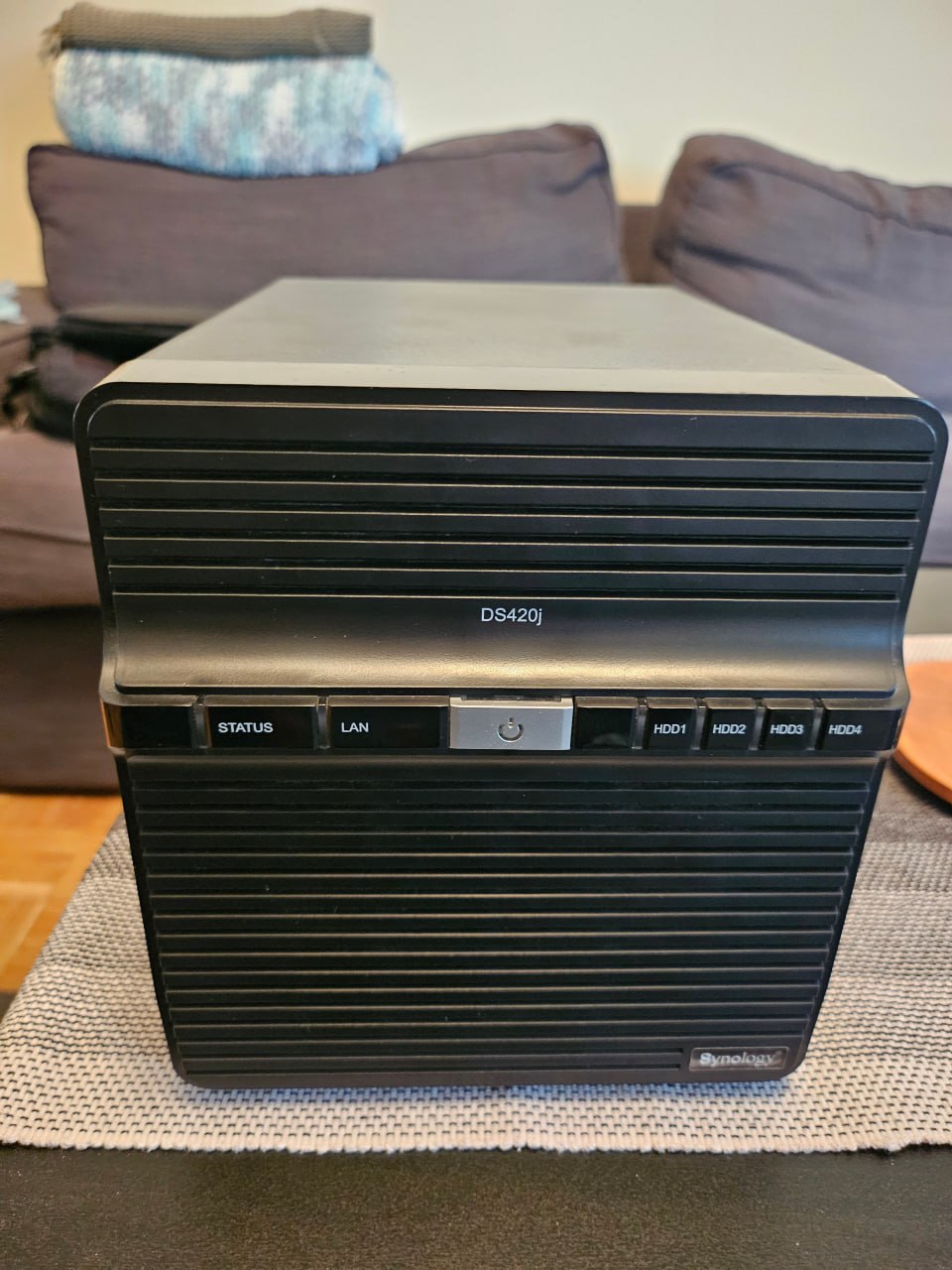 Synology DS420j