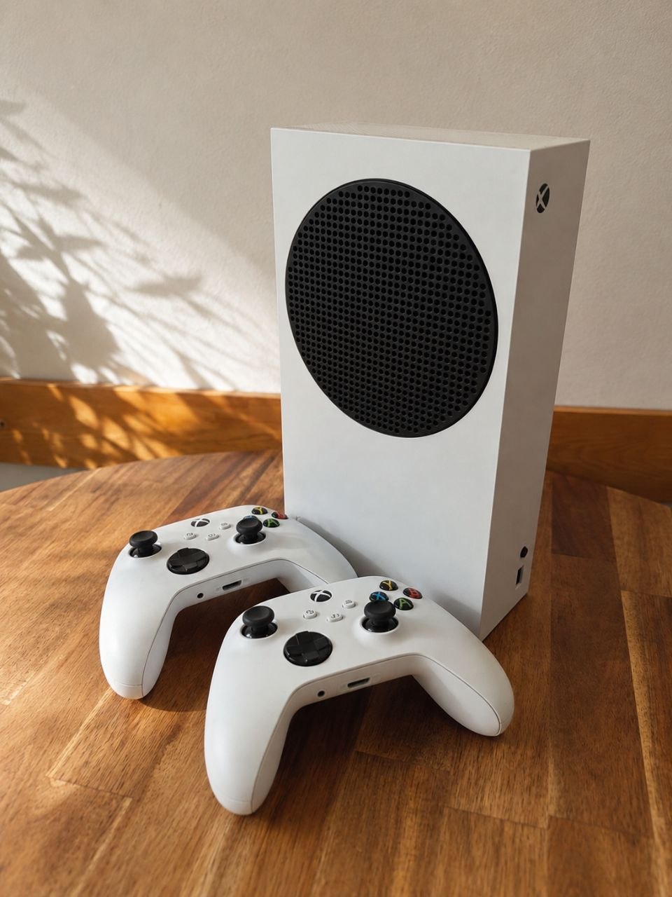 Prodajem Xbox Series S