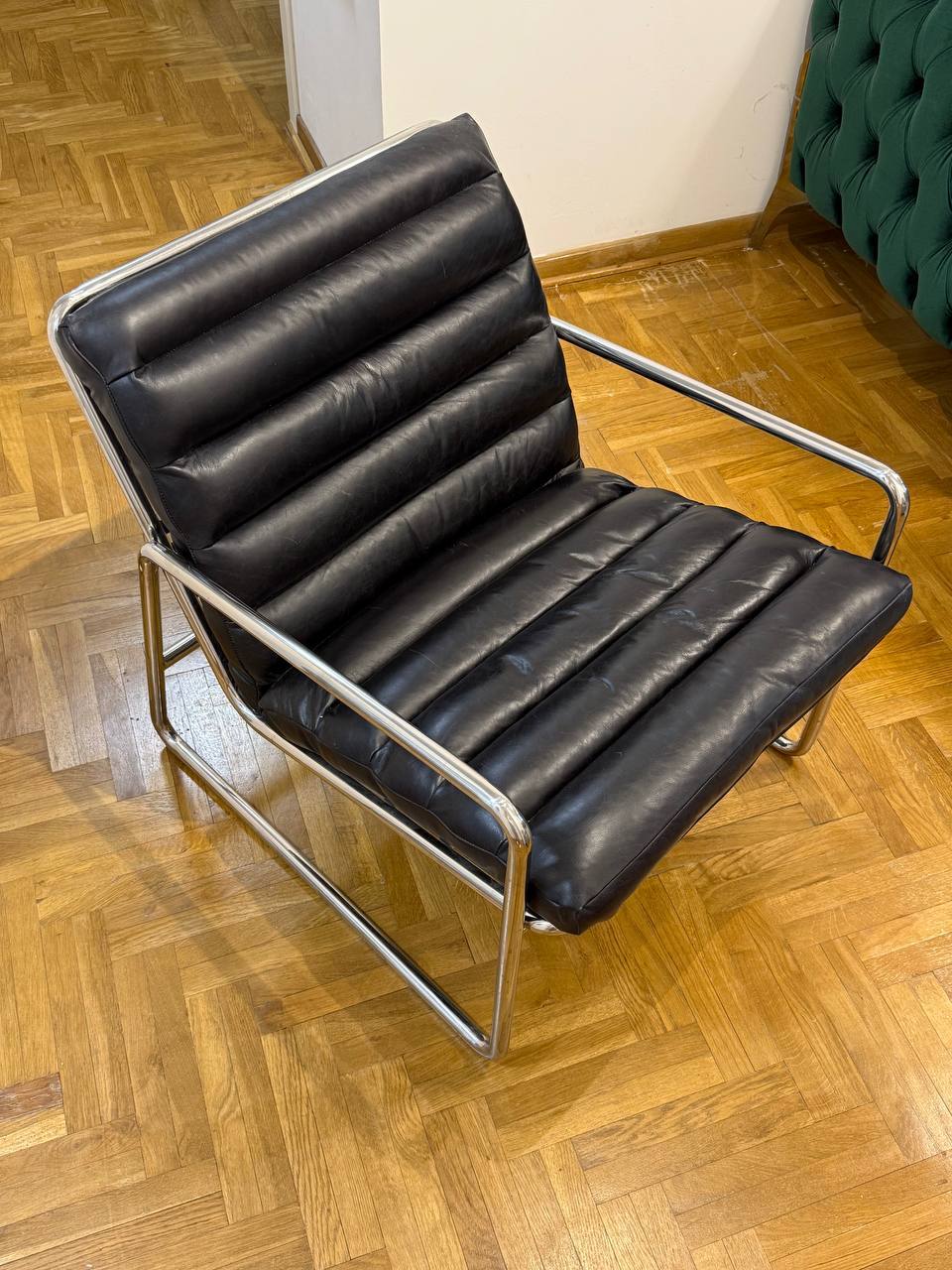 Кресло Zara Home (кожа + нержавеющая сталь)