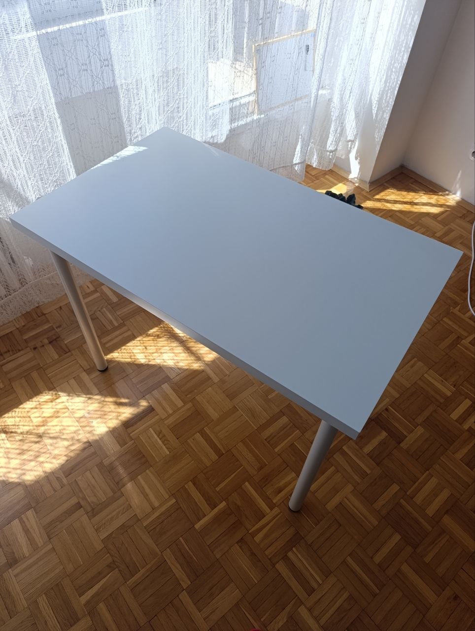 Prodajem sto LINNMON IKEA 100×60 cm