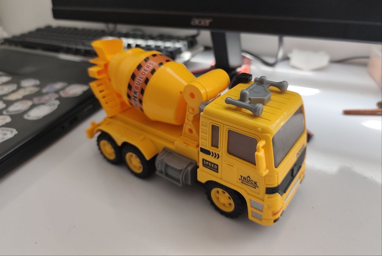 Игрушки для мальчика