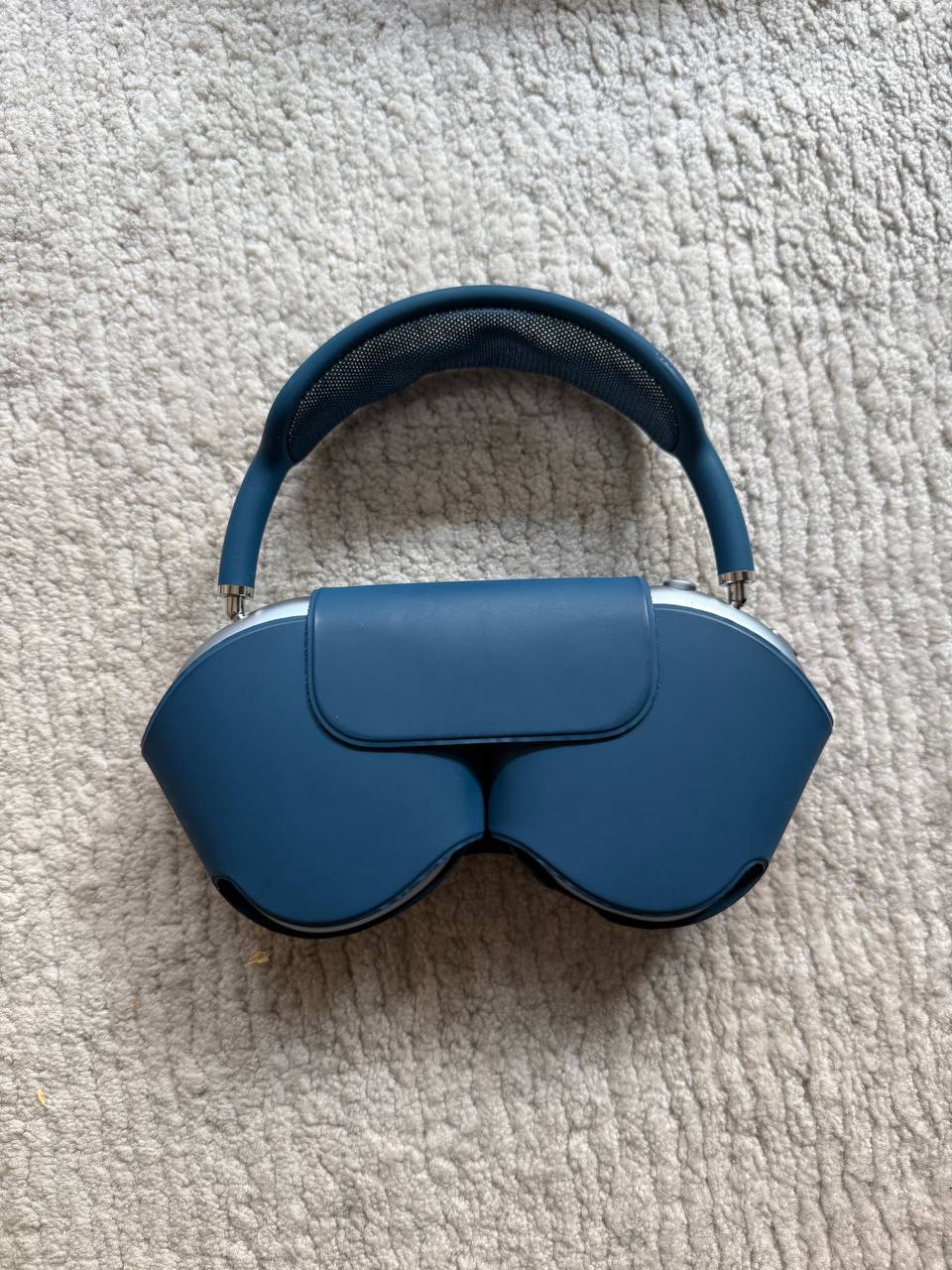 Apple AirPods Max — Sky Blue