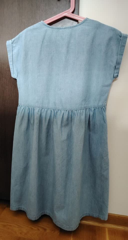 Продам платье Uniqlo
