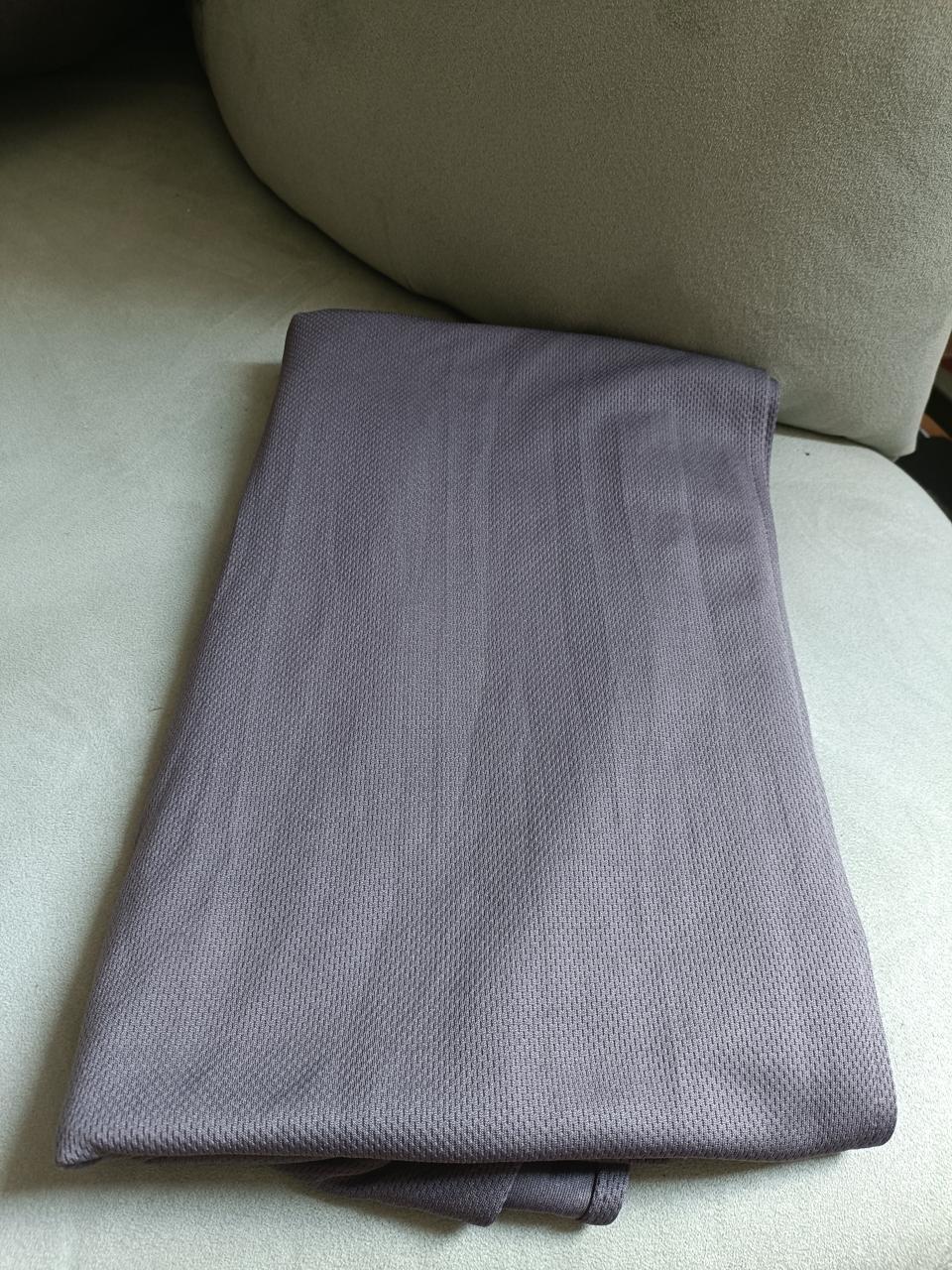 Pleteni sling. Od prozračne tkanine za dete do 6 kg.