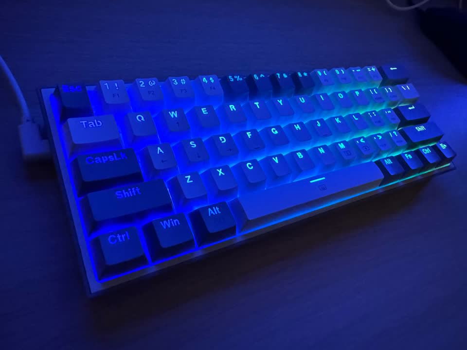 Механическая клавиатура 60% Redragon Fizz RGB